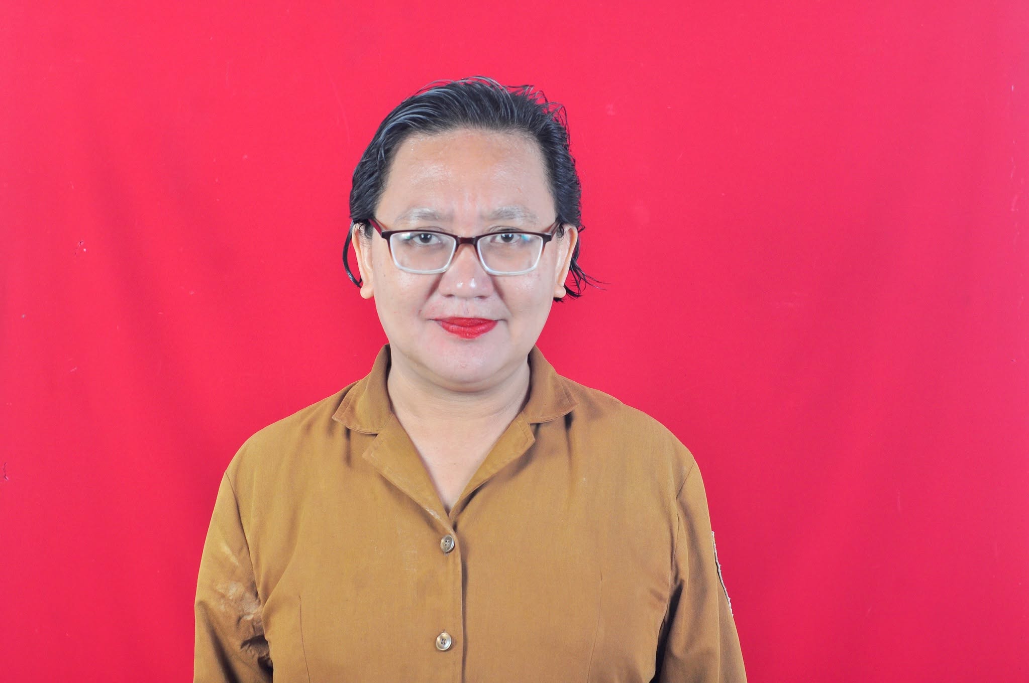 RIANA ELISABETH GIRSANG , S.Pd